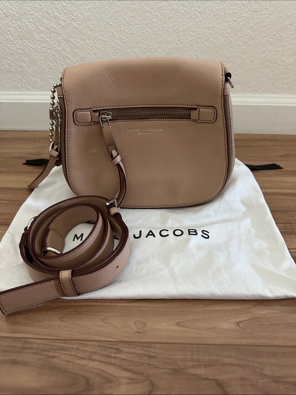 Marc Jacobs Dusty Pink Pebbled Leather Crossbody Bag